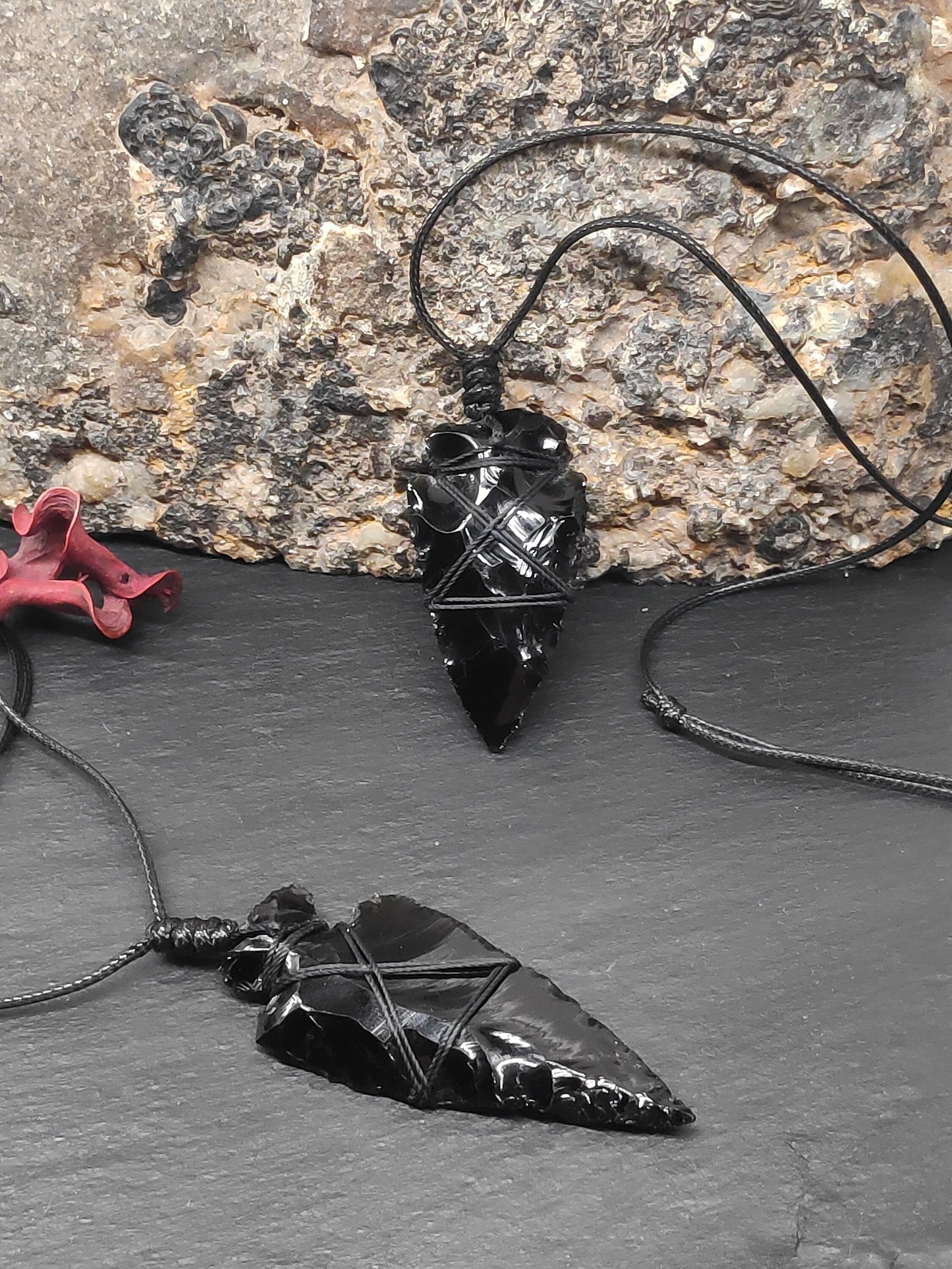 Raw Black Obsidian Arrowhead Pendant Necklace, Handmade Carved Crystal Arrowhead Necklace, Energy Protection Healing Crystal Pendant