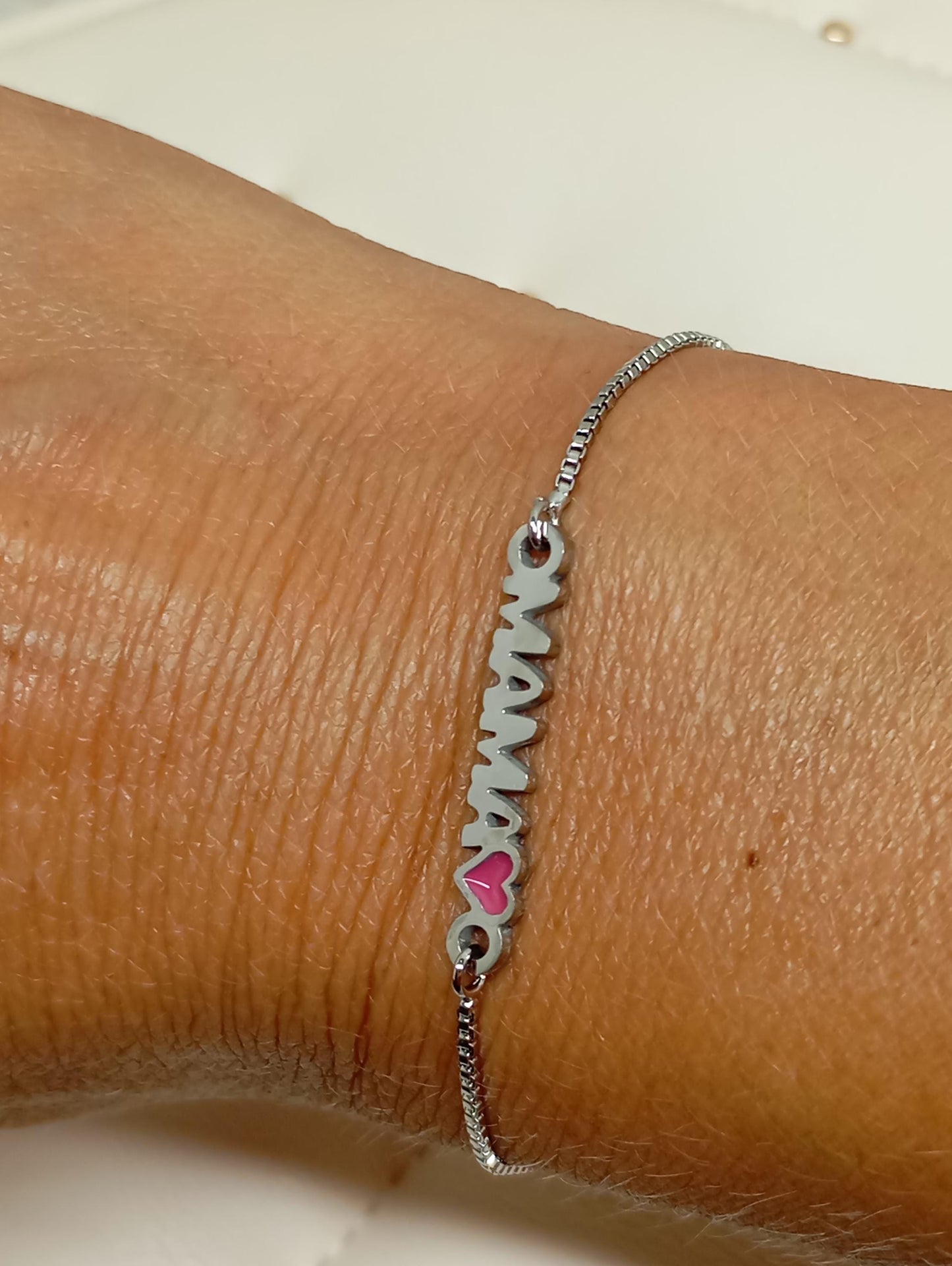 Mama heart bracelet, love my mommy, Charm links chain, distance adjustable everyday bracelet for mom, gift for women, gift for mother