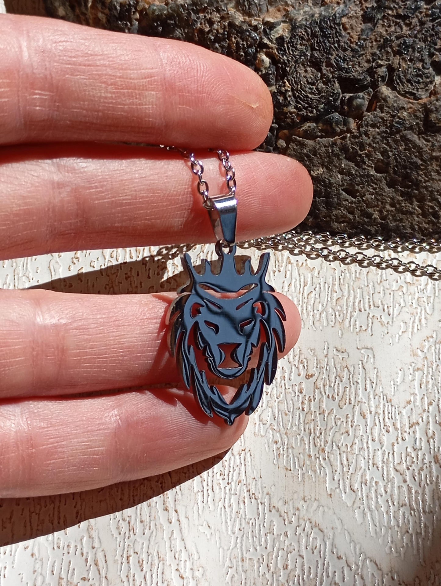 Crown Lion King Pendant Necklace, Animal pendant stainless still, Exquisite Fashion Charm casual Necklace Gift for Man, lion head pendant