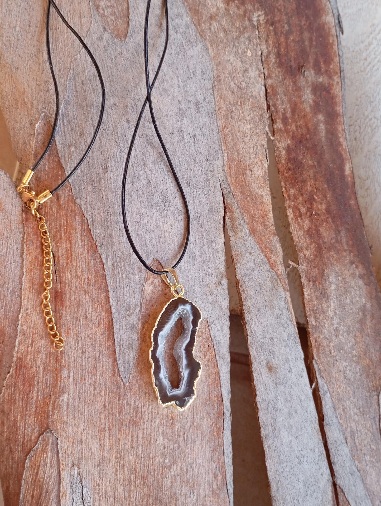 Lace Agate Black with white Druzy Geode slice Pendant Necklace Healing necklace, Bohemian Dainty Necklace for women Gemstone