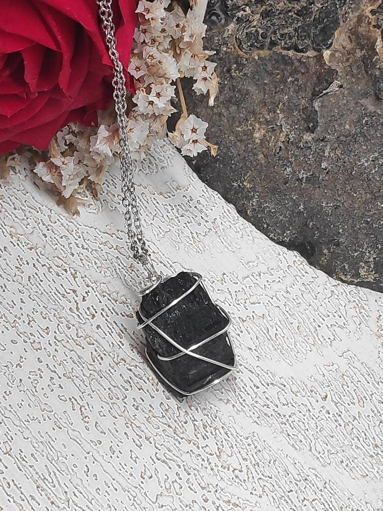 Raw Black Tourmaline Necklace, Dainty Random Wire Wrap Pendant, Reiki stone, Spiritual Healing Protection Stone, Natural Raw Gemstone