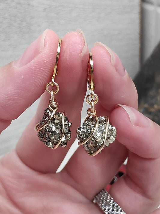 Natural Iron Pyrite Earrings, Healing Protection, Unique, Catching eye, Sparkly Dainty Elegant Evening Wedding Party Natural Gem Earrings