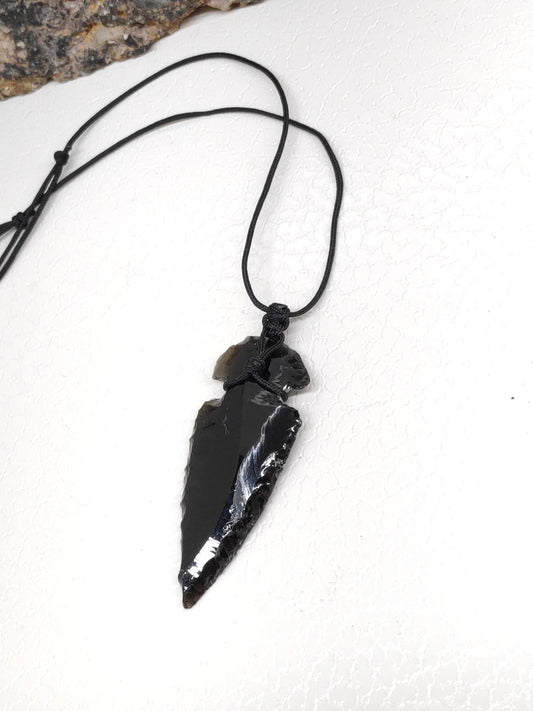Raw Black Obsidian Arrowhead Pendant Necklace, Handmade Carved Crystal Arrowhead Necklace, Healing Protection Crystal Pendant