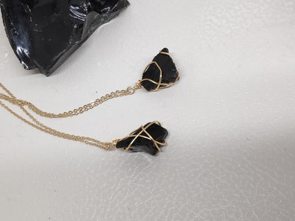 Raw Black Obsidian Pendant, Healing Crystal Pendant, Wire Wrapped Raw Stone Necklace, Protection Pendant Necklace,Natural Gemstone