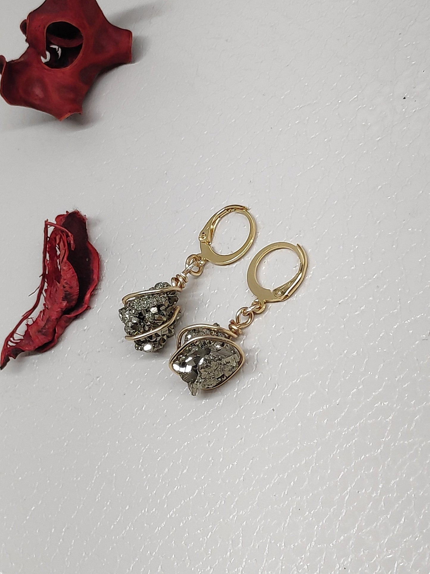 Natural Iron Pyrite Earrings, Healing Protection, Unique, Catching eye, Sparkly Dainty Elegant Evening Wedding Party Natural Gem Earrings