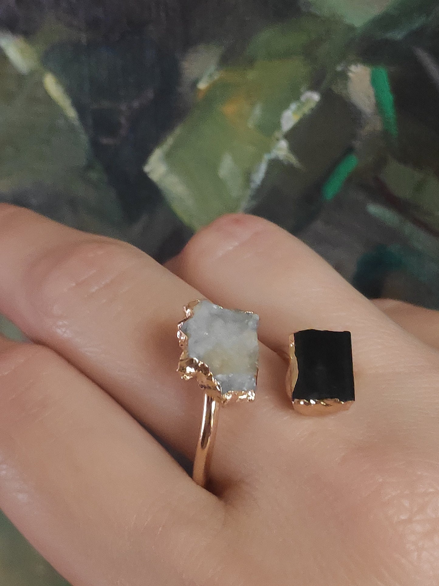 Open finger ring with two raw crystals Black Tourmaline and quartz druzy crystal, natural gem, fashion dainty elegant healing protection