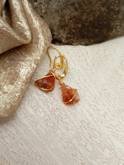 Raw Carnelian Earrings, Unique Dainty Elegant Healing Evening Bohemian  Earrings, Raw Natural Gemstone stainless steel hooks earrings