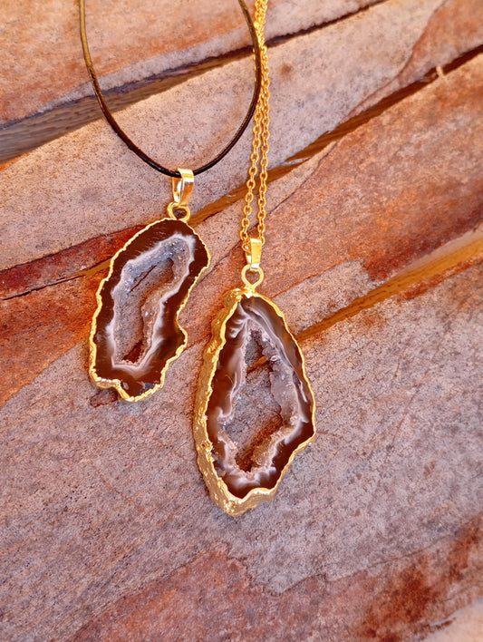 Lace Agate Black with white Druzy Geode slice Pendant Necklace Healing necklace, Bohemian Dainty Necklace for women Gemstone