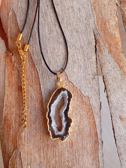 Lace Agate Black with white Druzy Geode slice Pendant Necklace Healing necklace, Bohemian Dainty Necklace for women Gemstone
