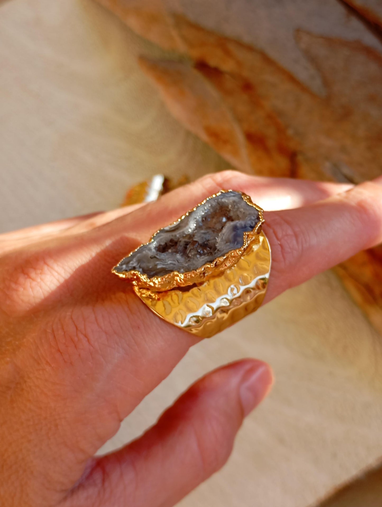 Raw Lace agate geode adjustable finger ring, antique, bohemian healing, protection, natural gemstone, fashion dainty elegant gift for women