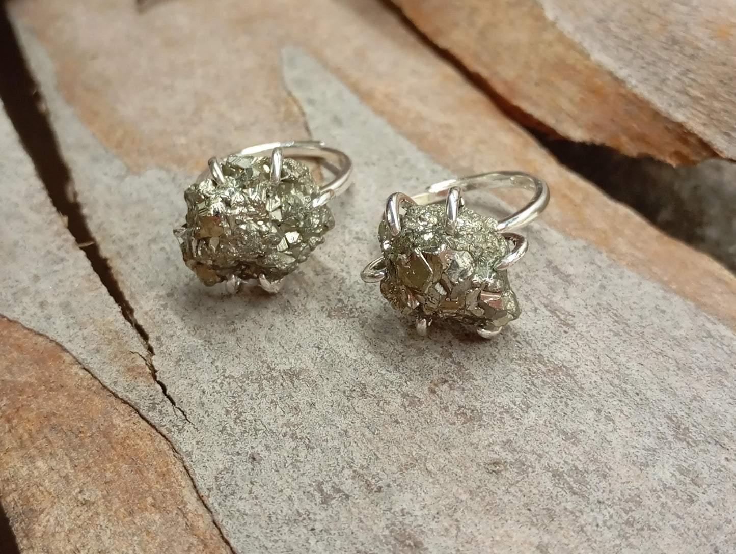 Sparkly Raw Pyrite ring adjustable  open finger stainless steel ring,attracts success wealth property crystal cluster ring, natural gemstone