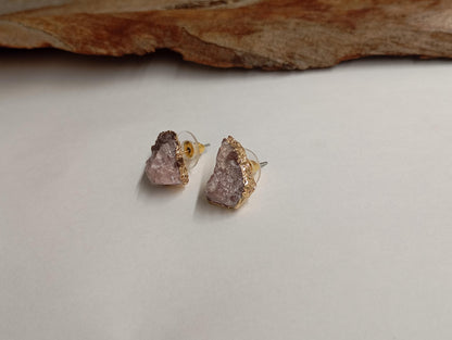 Strawberry quartz Stud Earrings, gold plated pink gemstone irregular,  Healing Earrings, wedding, party, bohemian exquisite